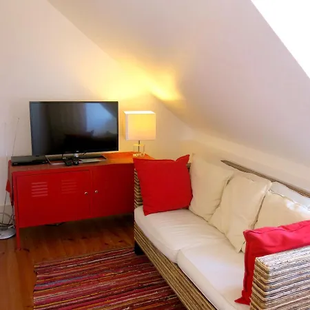 Magnificent Duplex In Mouraria Lisbon